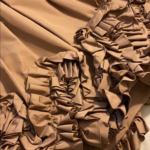 BCBG Formal dress in perfect condition - Picture 3 of 5